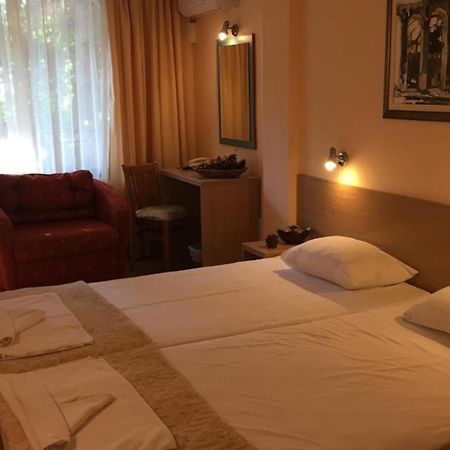 Park Hotel Briz غولدن ساندز المظهر الخارجي الصورة