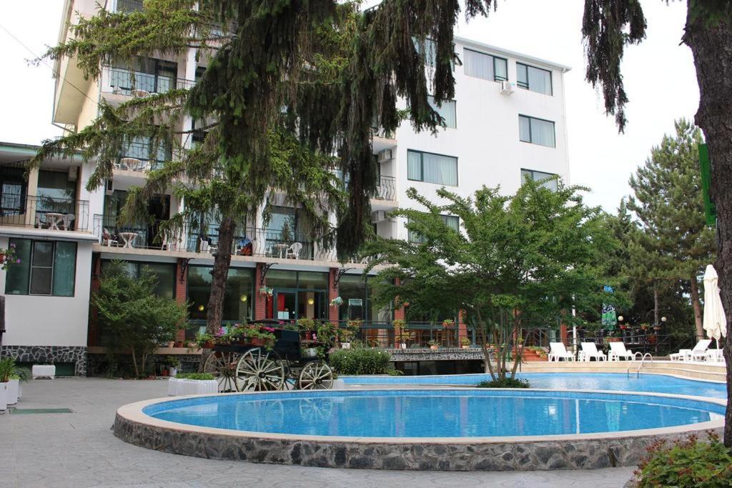 Park Hotel Briz غولدن ساندز المظهر الخارجي الصورة