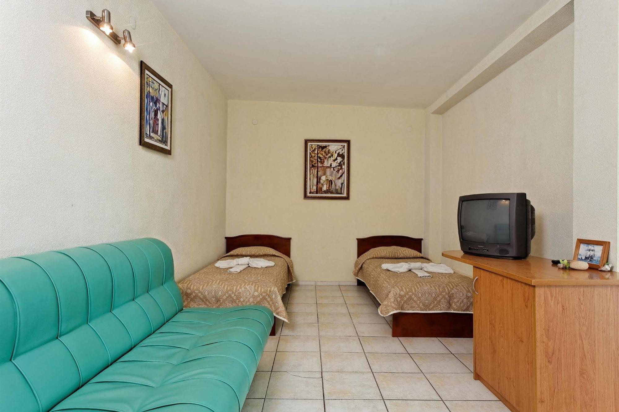 Park Hotel Briz غولدن ساندز المظهر الخارجي الصورة