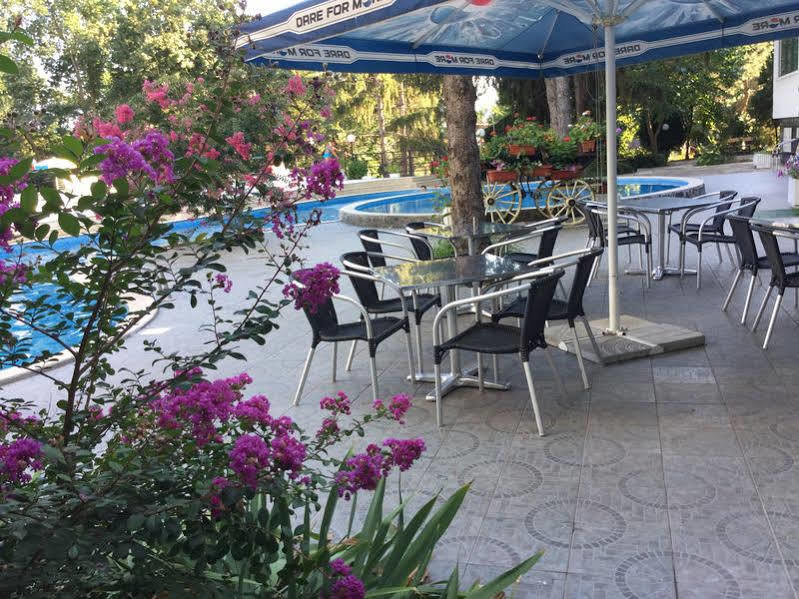 Park Hotel Briz غولدن ساندز المظهر الخارجي الصورة